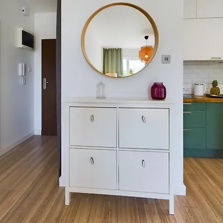 Malczewskiego Elegancki Parking & Balkon By Renters Apartamento *