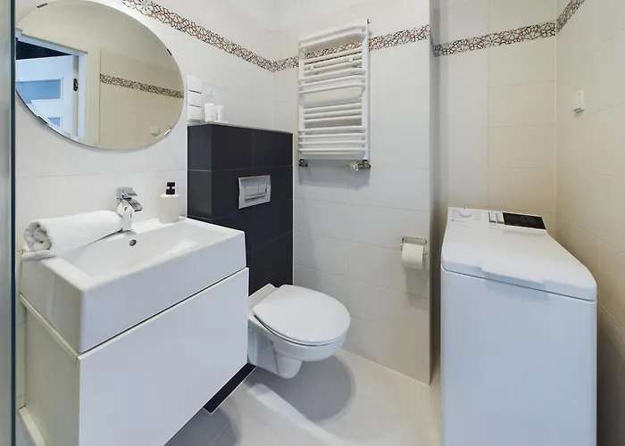 Apartament Malczewskiego Elegancki Parking&balkon By Renters