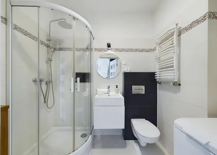 Malczewskiego Elegancki Parking&balkon By Renters Apartament